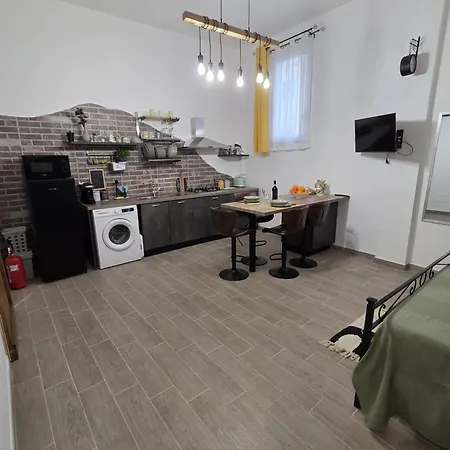 Mini Loft 96018 公寓